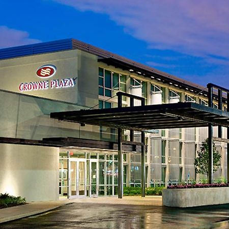 Crowne Plaza Hotel Glen Ellyn/Lombard By Ihg Exterior photo