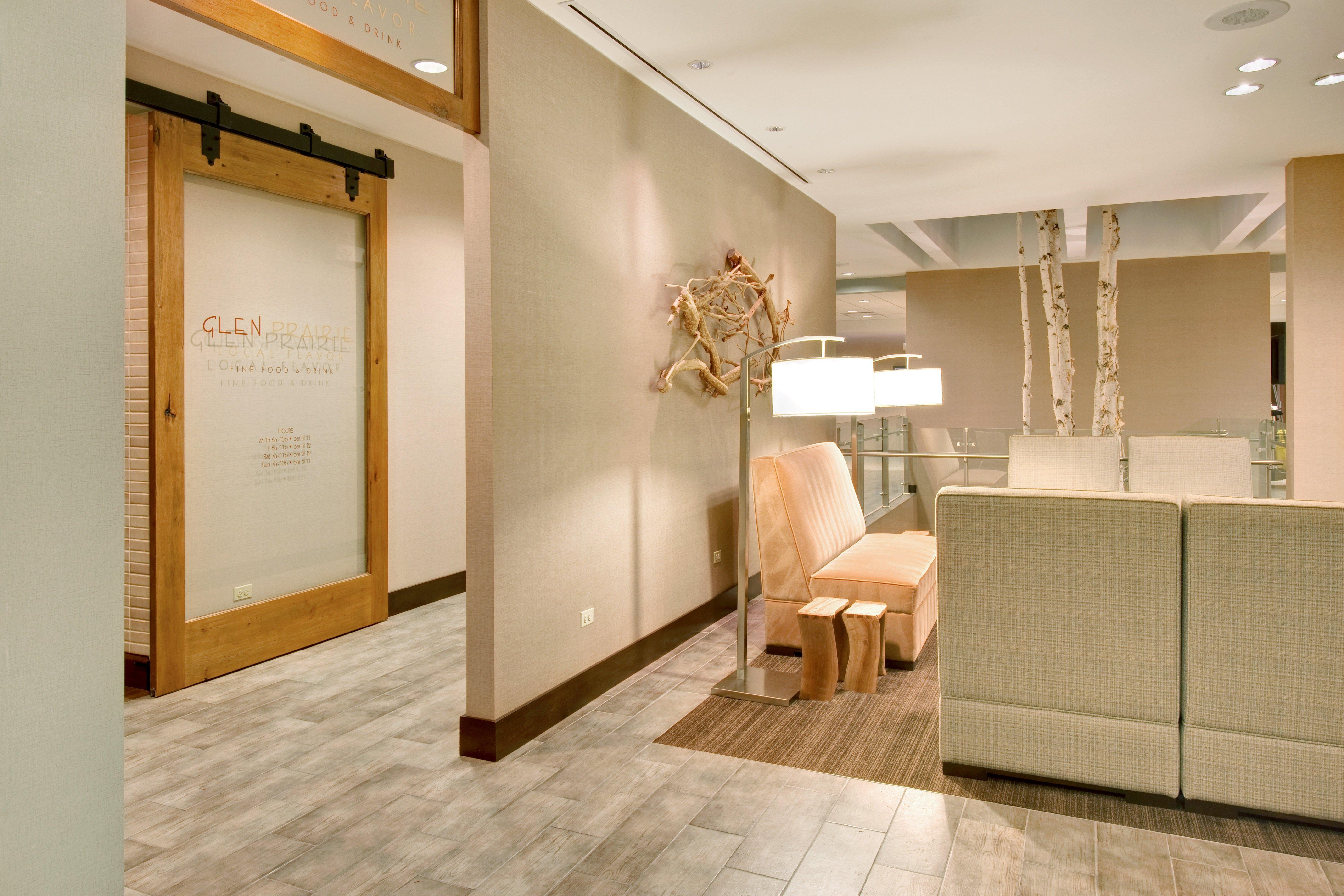 Crowne Plaza Hotel Glen Ellyn/Lombard By Ihg Exterior photo