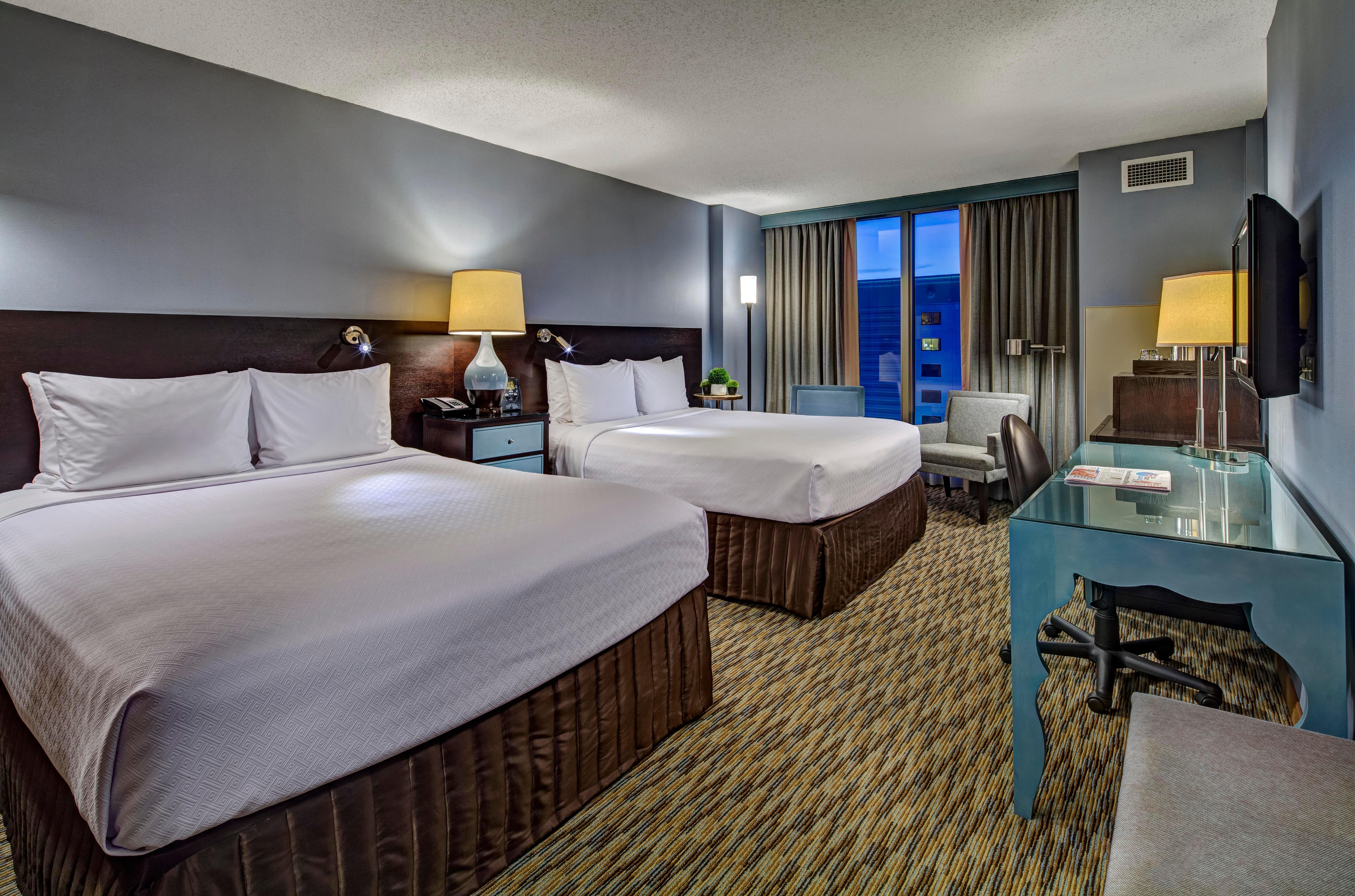 Crowne Plaza Hotel Glen Ellyn/Lombard By Ihg Exterior photo